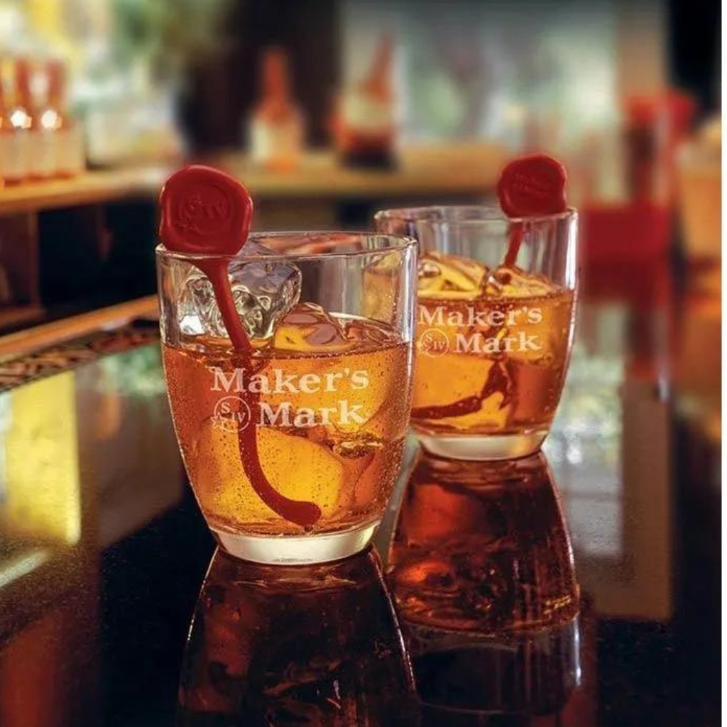 Untitled design (50) Maker's Mark Makers Mark Kentucky Straight Bourbon Whisky 70CL - Image 2