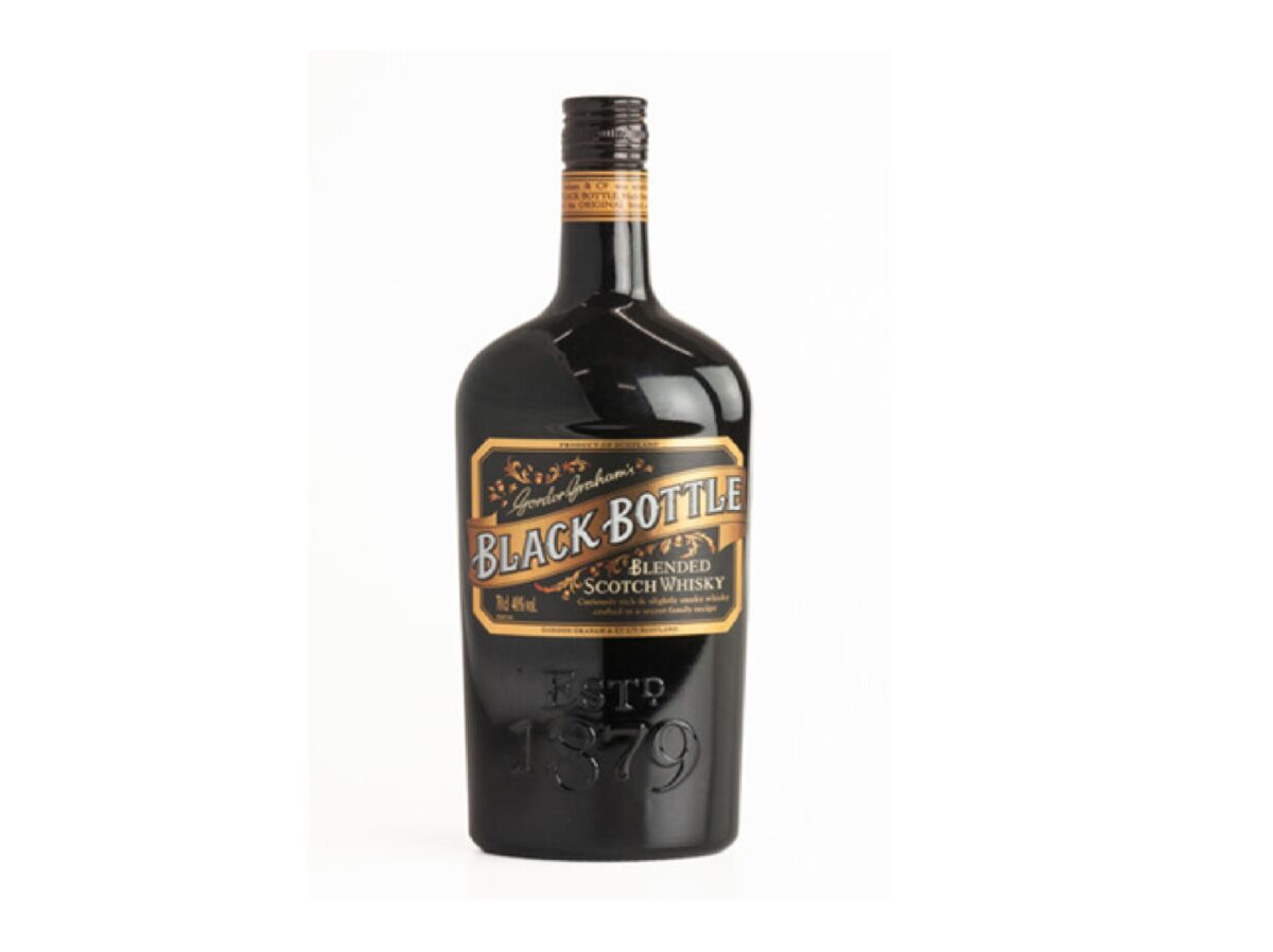 BLACK BOTTLE WHISKY 70CL 40% - Image 1